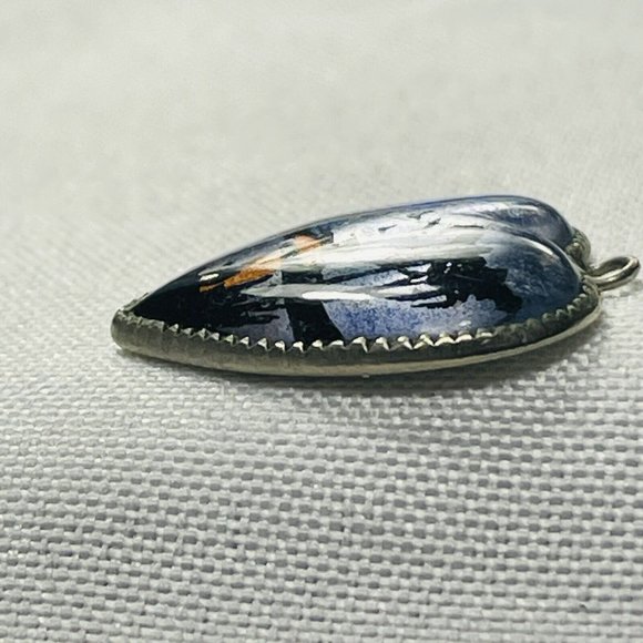 Vintage MCM Morpho Butterfly Wing Heart Shaped Tropical Sunset Pendant Charm - Picture 9 of 11